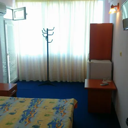 Hotel Familia Fantastiko 2*