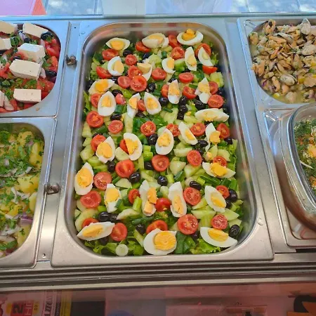 Familia Fantastiko Hotel Kiten (Burgas)